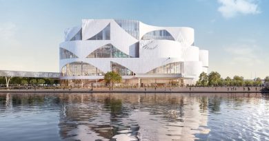 Province breaks ground on new Science Centre at Ontario Place